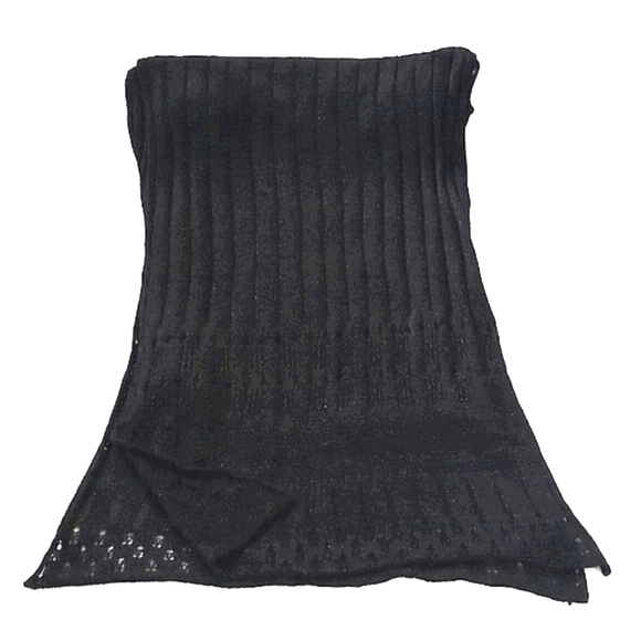 Beautiful Large Black Light Shimmery Knit Shawl w Metallic Threading Threading - Picture 5 of 16